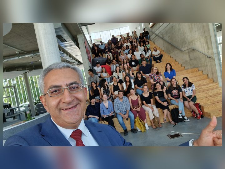 Prof. Georgi Chaltikyan during group selfie at Digital Health Startup Project Day