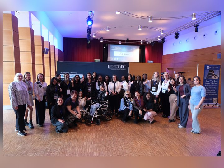 Participants gathered at the DigiHealthDay backdrop