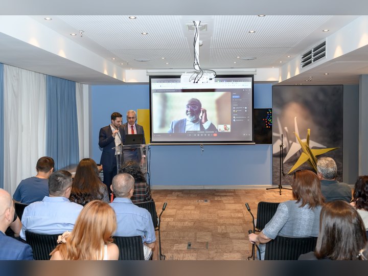 Prof. Georgi Chaltikyan introducing an international online contribution